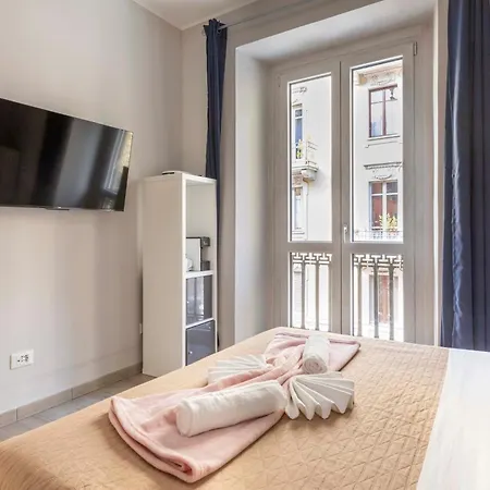 Apartment Montebello 42 Window By Alterego Turin